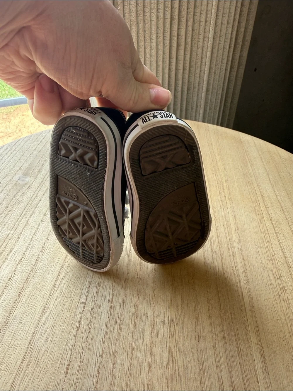 Baby Converse size 3c